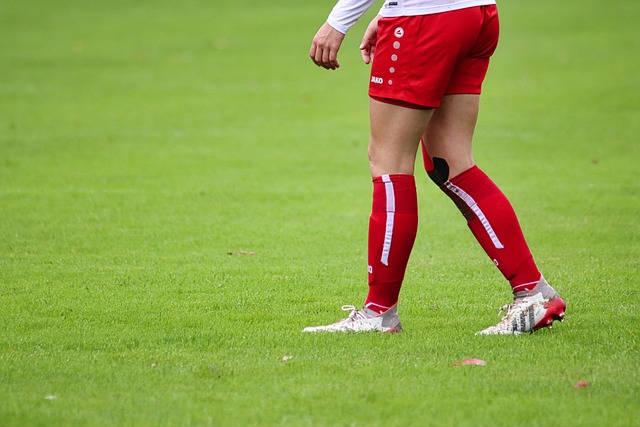 一日意甲动向：国米大胜科莫晋级榜首，米兰中锋实在是太令人发愁