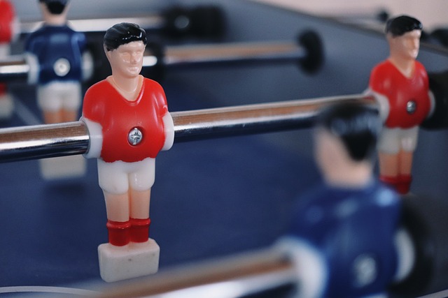 太阳报：B费夺冠面无表情，曼联球迷社媒盛赞他为称职队长